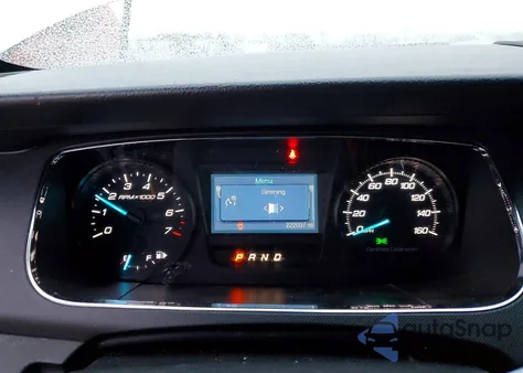 2016 Ford Taurus Police Interceptor z USA, uszkodzony, nr VIN 1FAHP2MK5GG105534